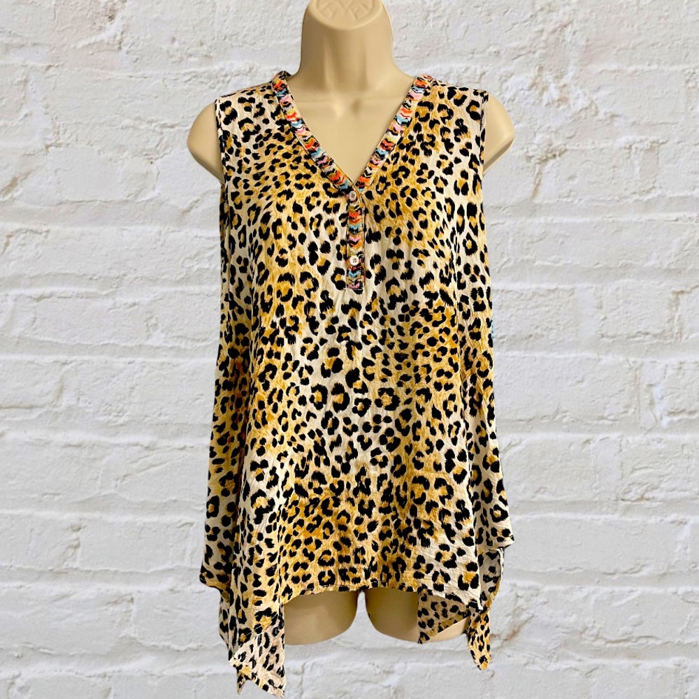 Savanna Jane sleeveless top 🐆 Leopard print FREE SHIPPING